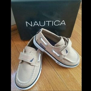 NWT Nautica Shoes
