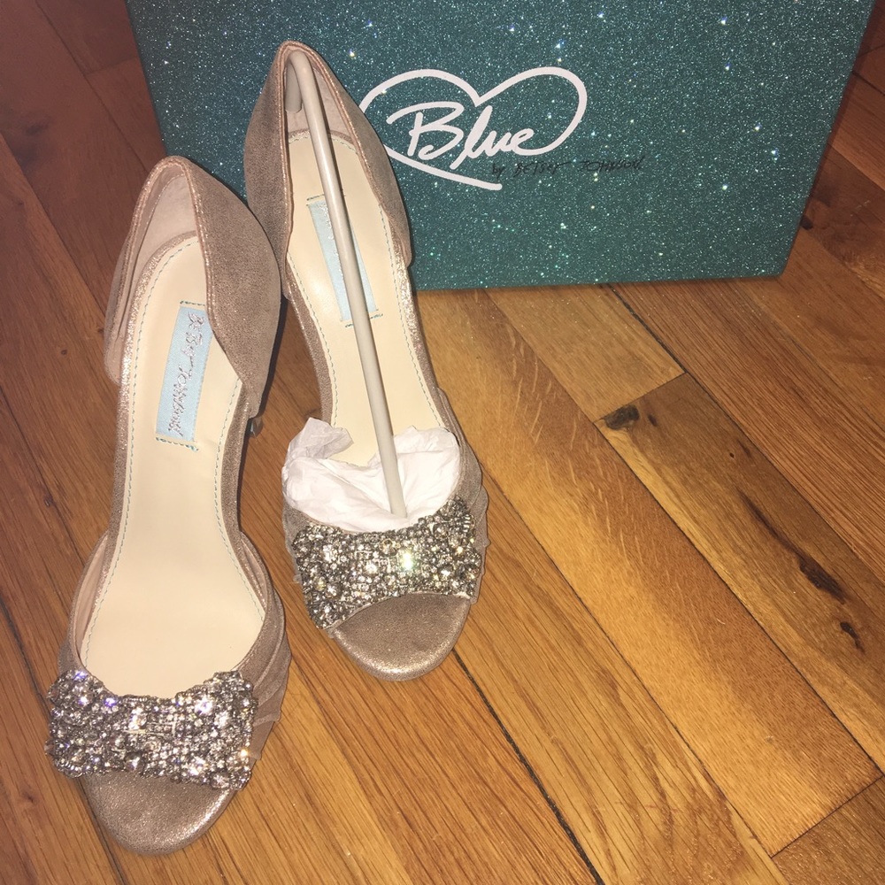 New Betsy Johnson Pumps