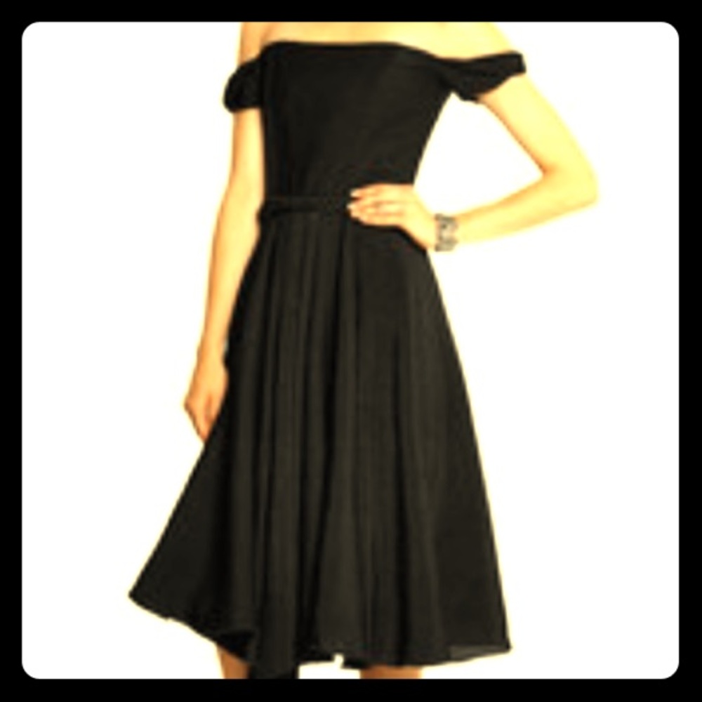 Gorgeous Topshop black off the shoulder dress