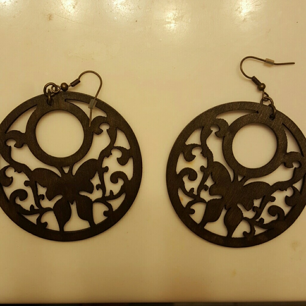 Brown wooden earrings
