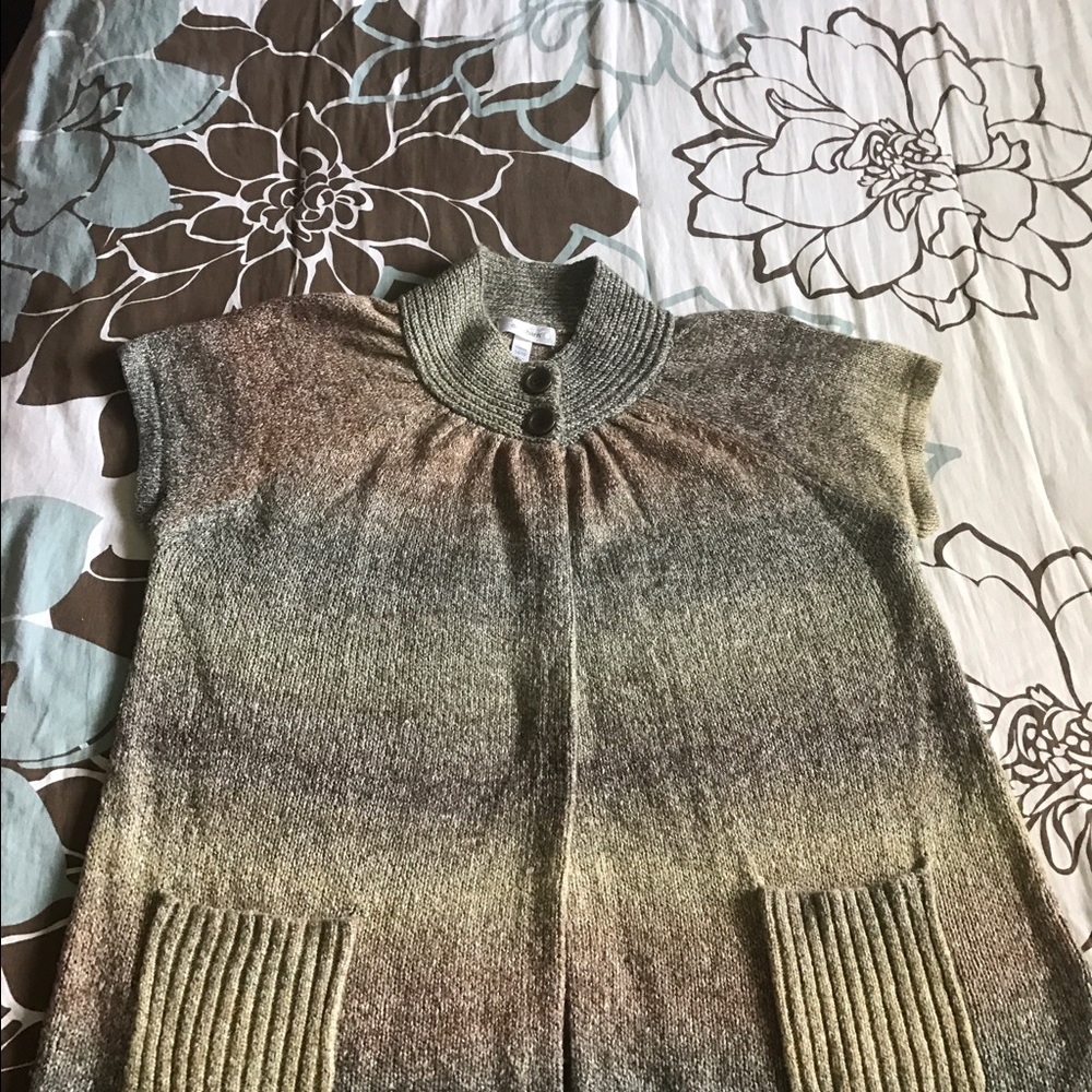 DressBarn sleeveless Sweater 14/16