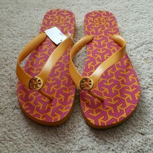 Tory burch Flip Flops sz 7-8