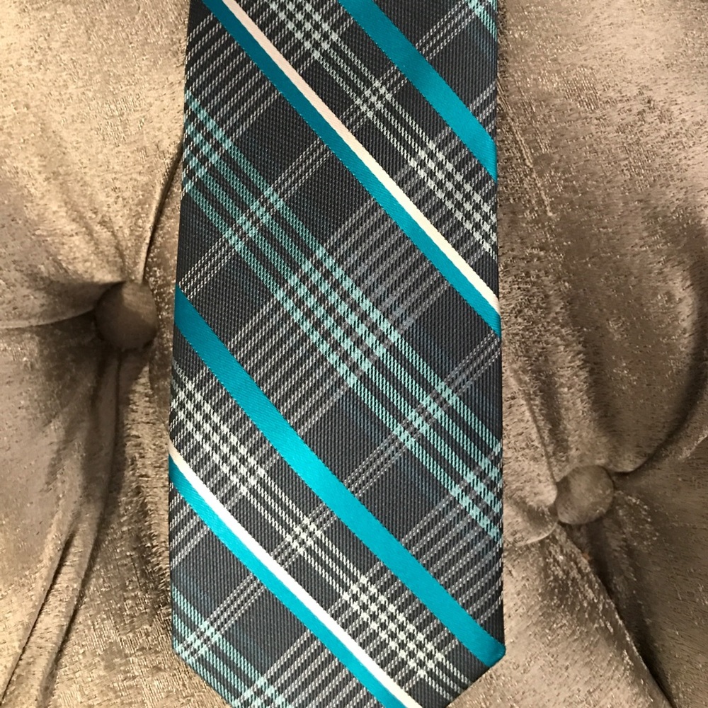 VanHeusen Tie