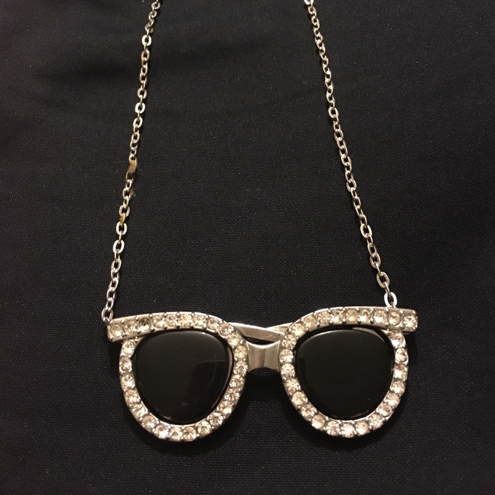 Bling sunglasses long necklace