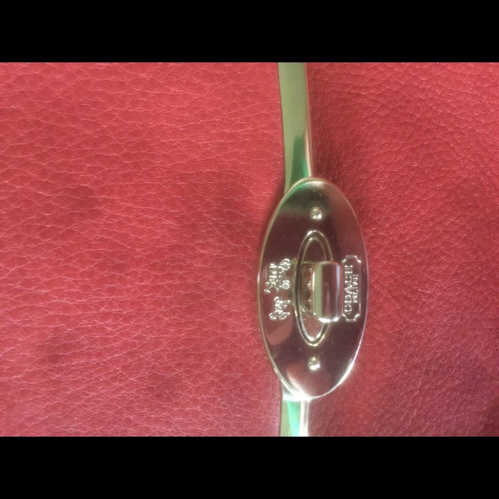 Coach purse - Picture 2 of 2