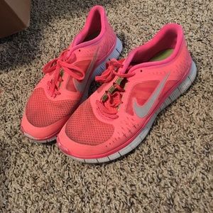 Pink Nike free 5.0 size 8