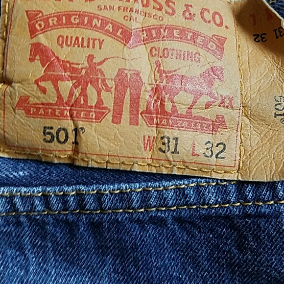 Vintage Levi's 501 Buttonfly Jeans ~šHPš - Picture 4 of 4
