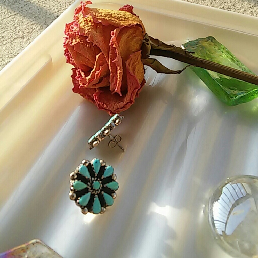 📌SALE📌Sleeping Beauty Turquoise & Sterling Studs - Picture 5 of 5