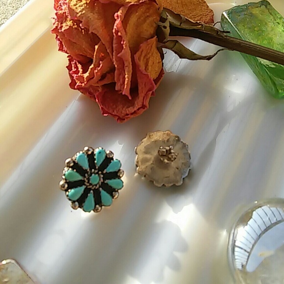 📌SALE📌Sleeping Beauty Turquoise & Sterling Studs - Picture 3 of 5