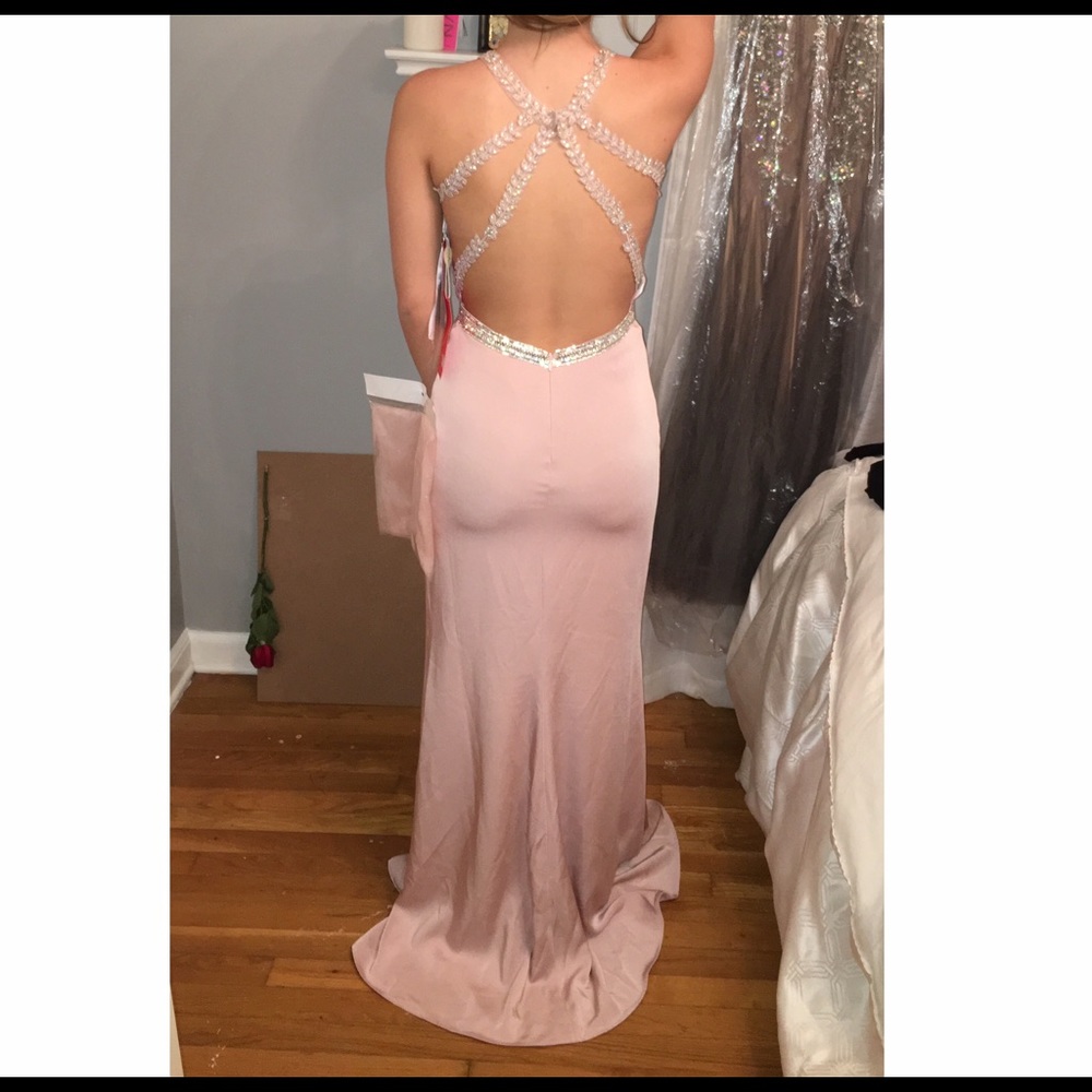 ❗️ON SALE❗️LIGHT PINK PROM DRESS