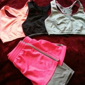 **Bundle!** 3 sport bras + shorts