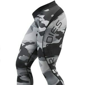 BETTER BODIES CAMO TIGHTS