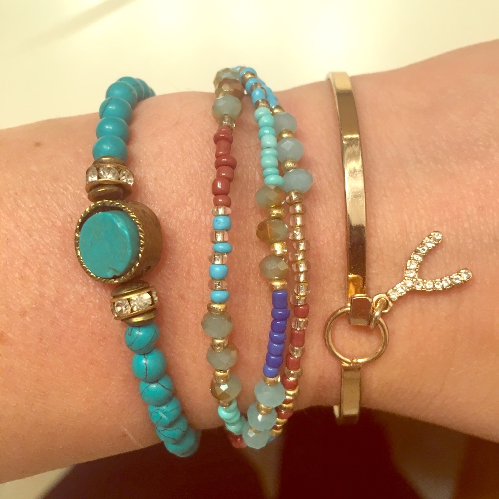 Set of (3) three stackable bracelets