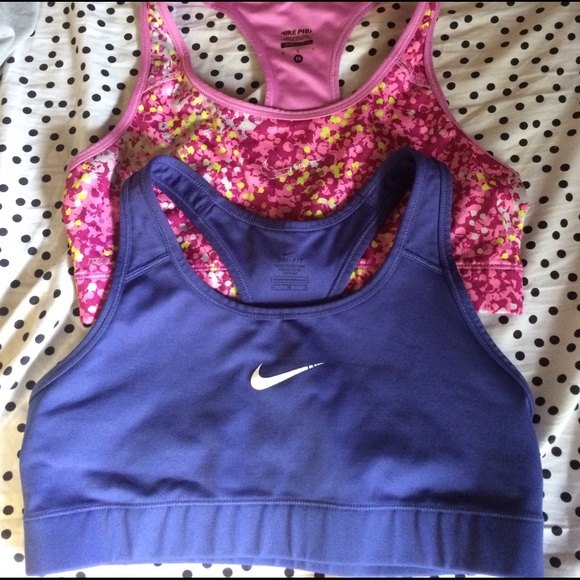 Nike Sport Bras - Picture 1 of 1