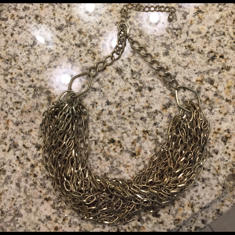 Statement necklace
