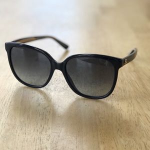 Black Gucci Sunglasses