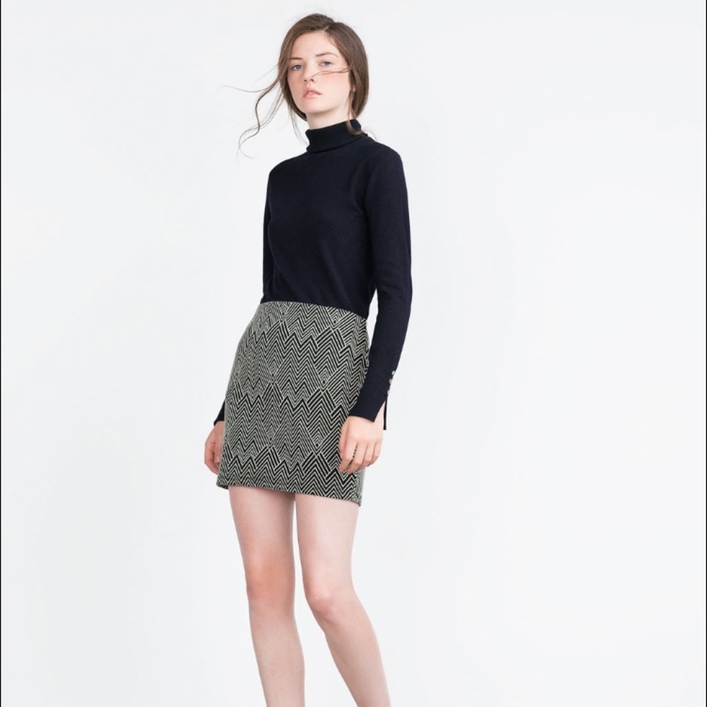 ZARA printed mini skirt