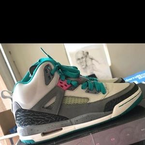 Youth multi color Jordan Spizikes Youth 4.5
