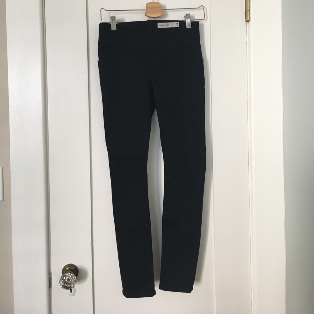 ASOS Maternity Jeans * NWOT* US 2/UK 6 Petite