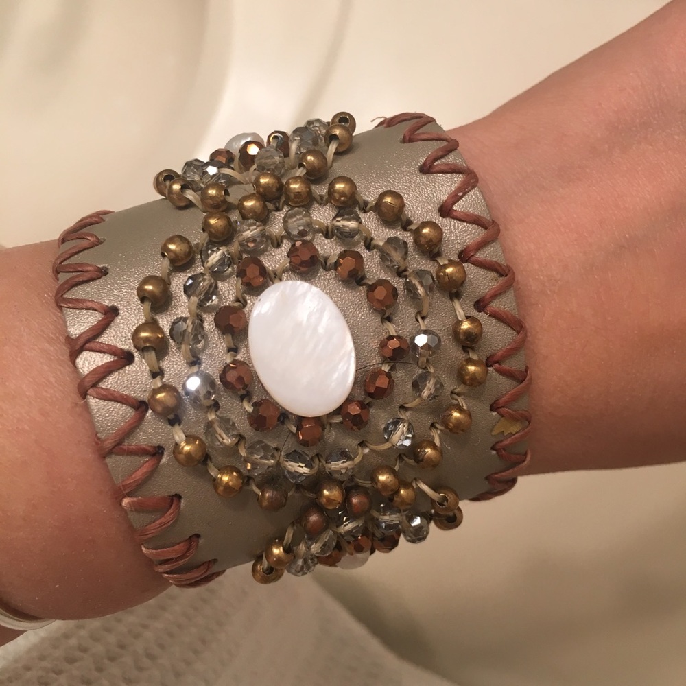 Cuff - Picture 4 of 4