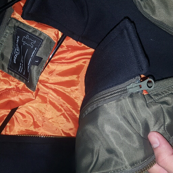 Grizzly griptape subspecies double layered bomber - Picture 6 of 8