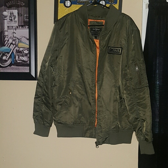 Grizzly griptape subspecies double layered bomber - Picture 3 of 8