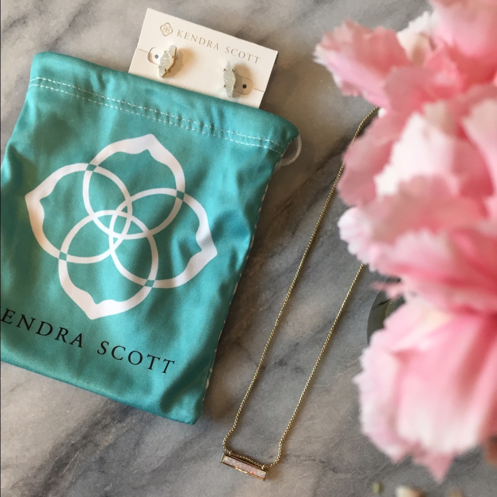 Kendra Scott opal earring and necklace set.