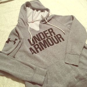 Under Armour Vneck Hoodie