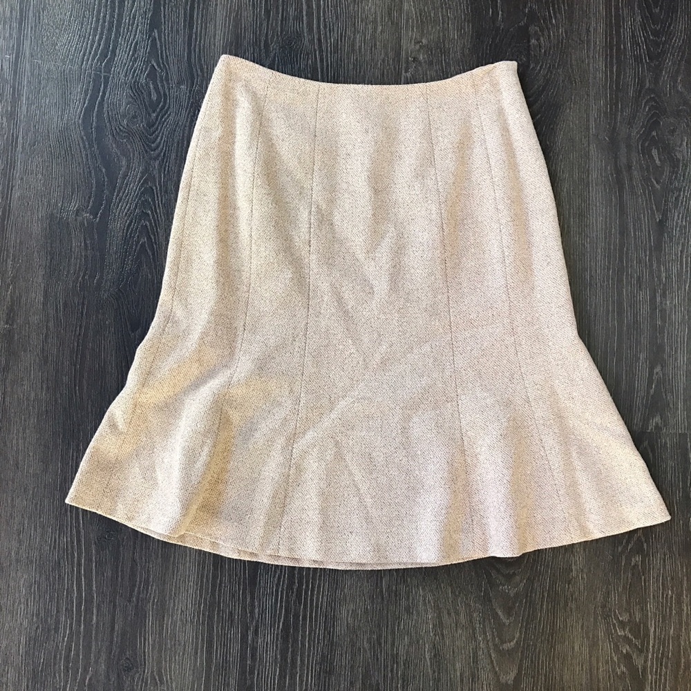 Ann Taylor tweed skirt size 4