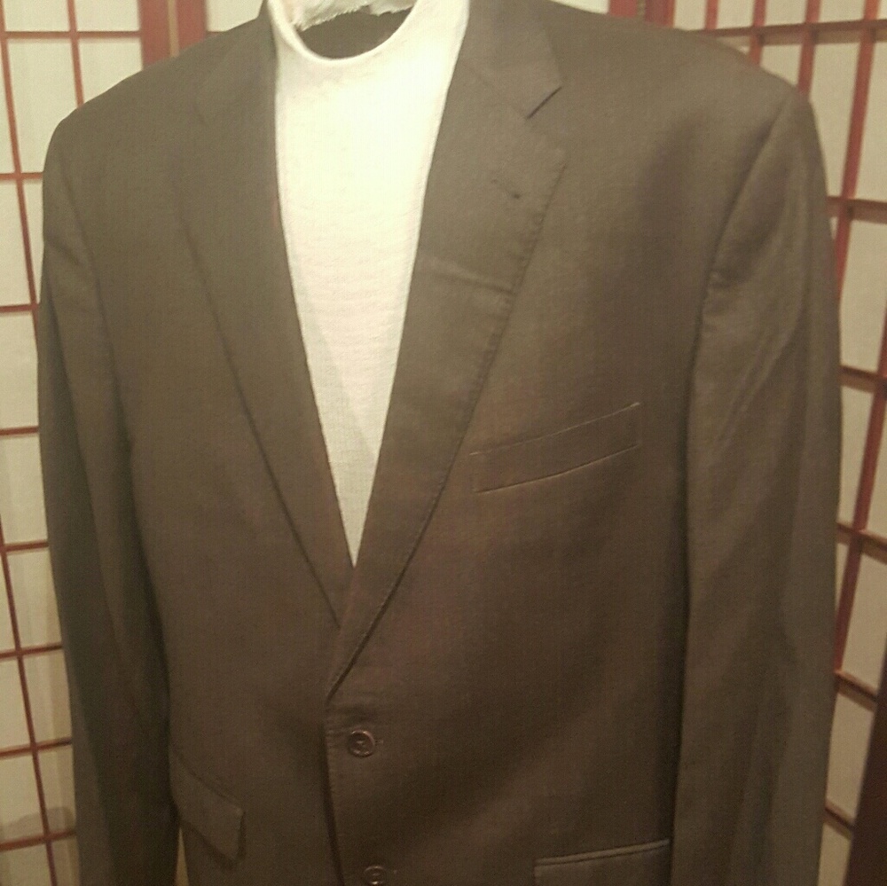 Men's brown Jos A. Bank suit