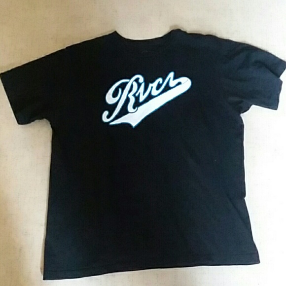 RVCA extra pics - Picture 2 of 4