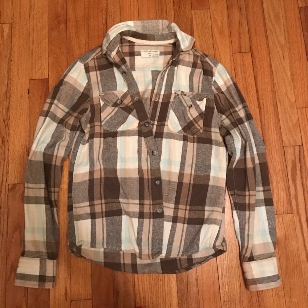 Counter Intelligence beachy plaid