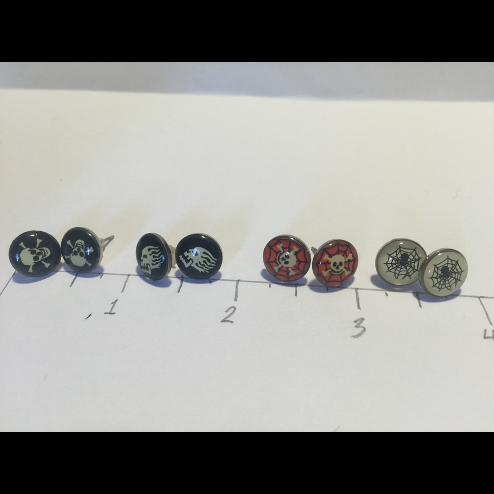 NEW stainless steel stud earrings 4 pairs/package