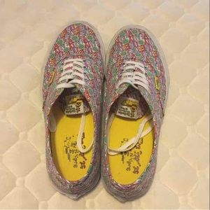 Womens 9.5 Yellow Submarine Beetles Vans