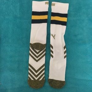 PUMA socks