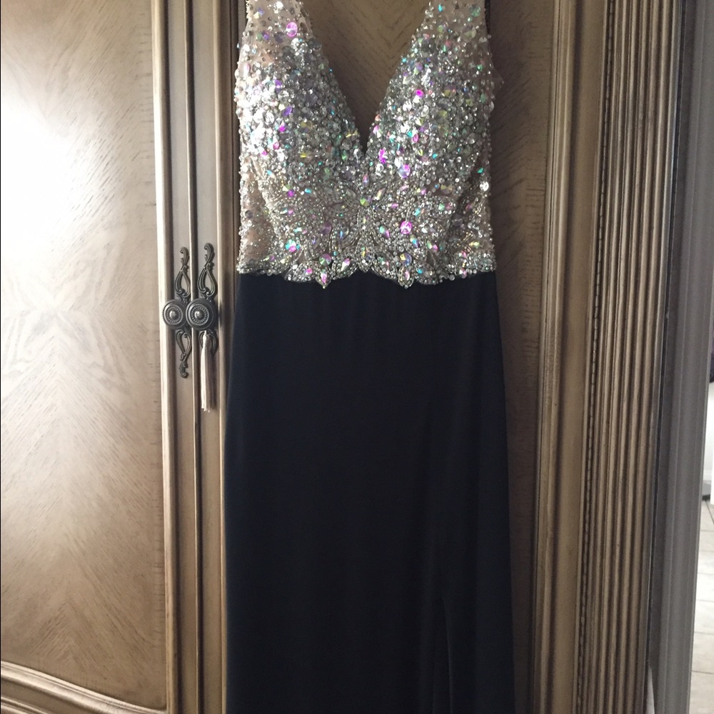 Jovani Gorgeous Gown 6 *****SOLD***** - Picture 2 of 8