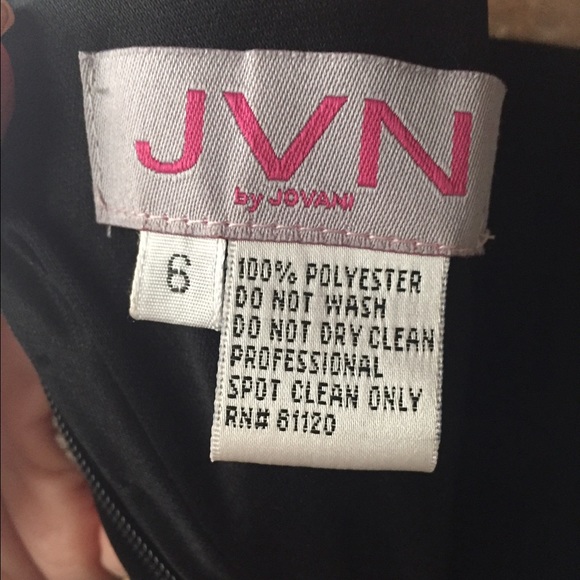 Jovani Gorgeous Gown 6  *****SOLD***** - Picture 6 of 8