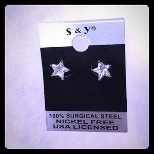 Beautiful star ⭐️ earrings