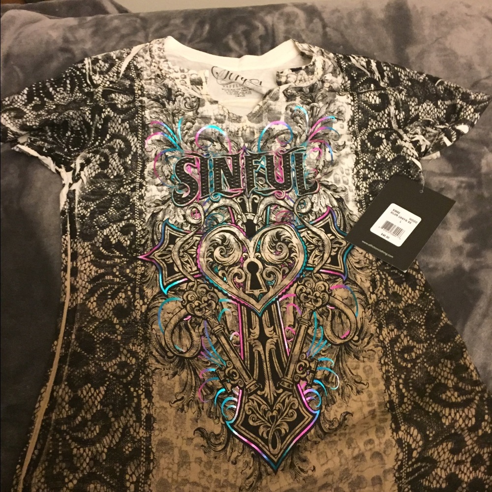 Size large Affliction t shirt