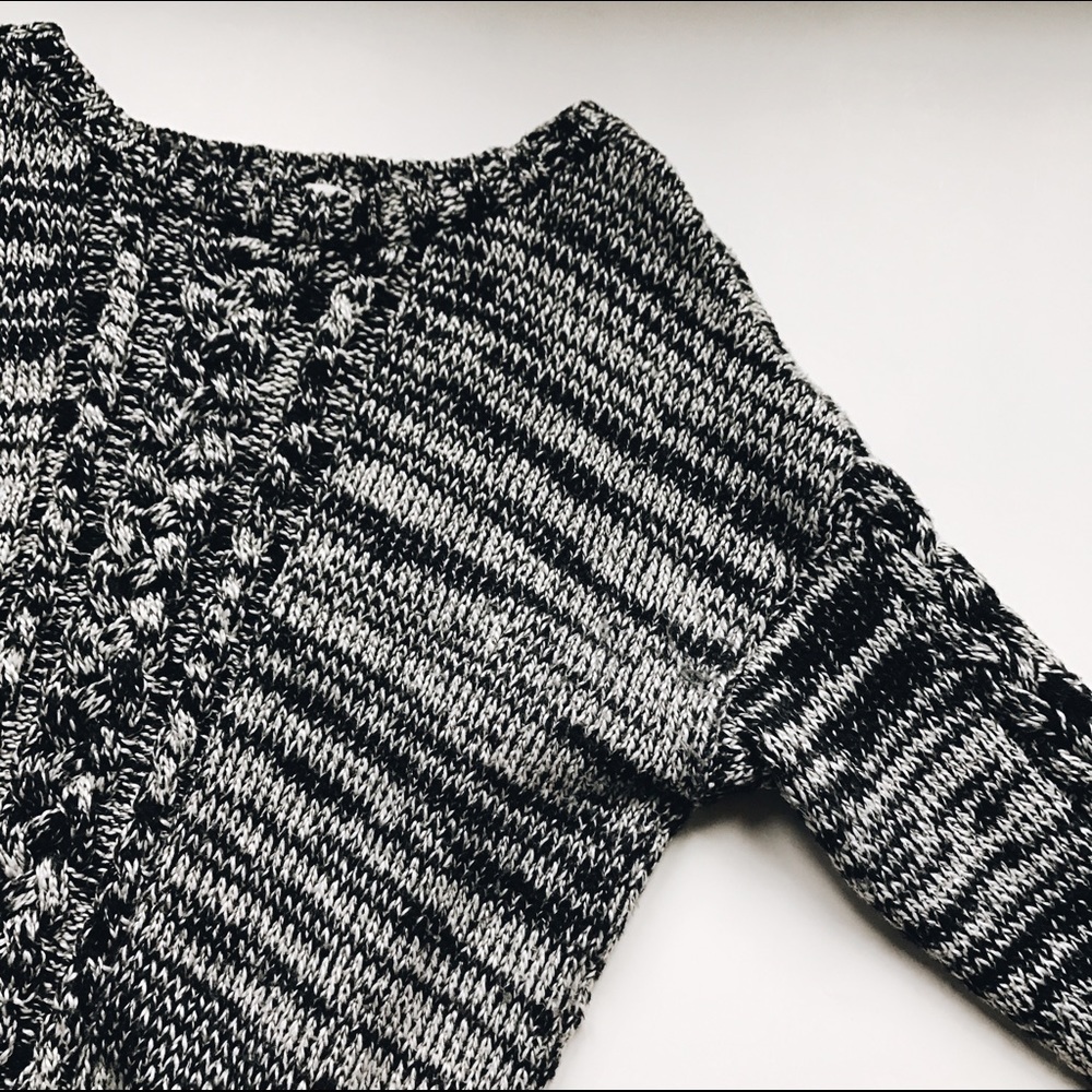 Garage Thick Sweater!