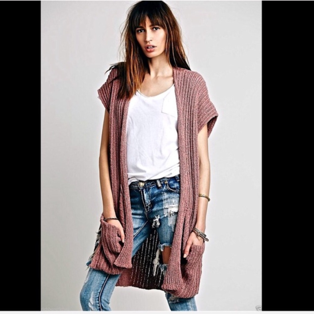 Free people muted pink knit long pocket sweater