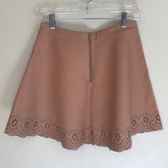 Nude Pink Faux Leather Skirt - Picture 2 of 5