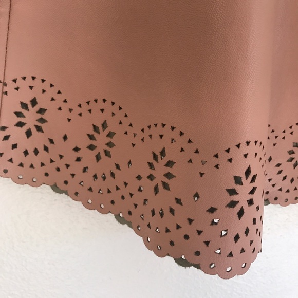 Nude Pink Faux Leather Skirt - Picture 3 of 5