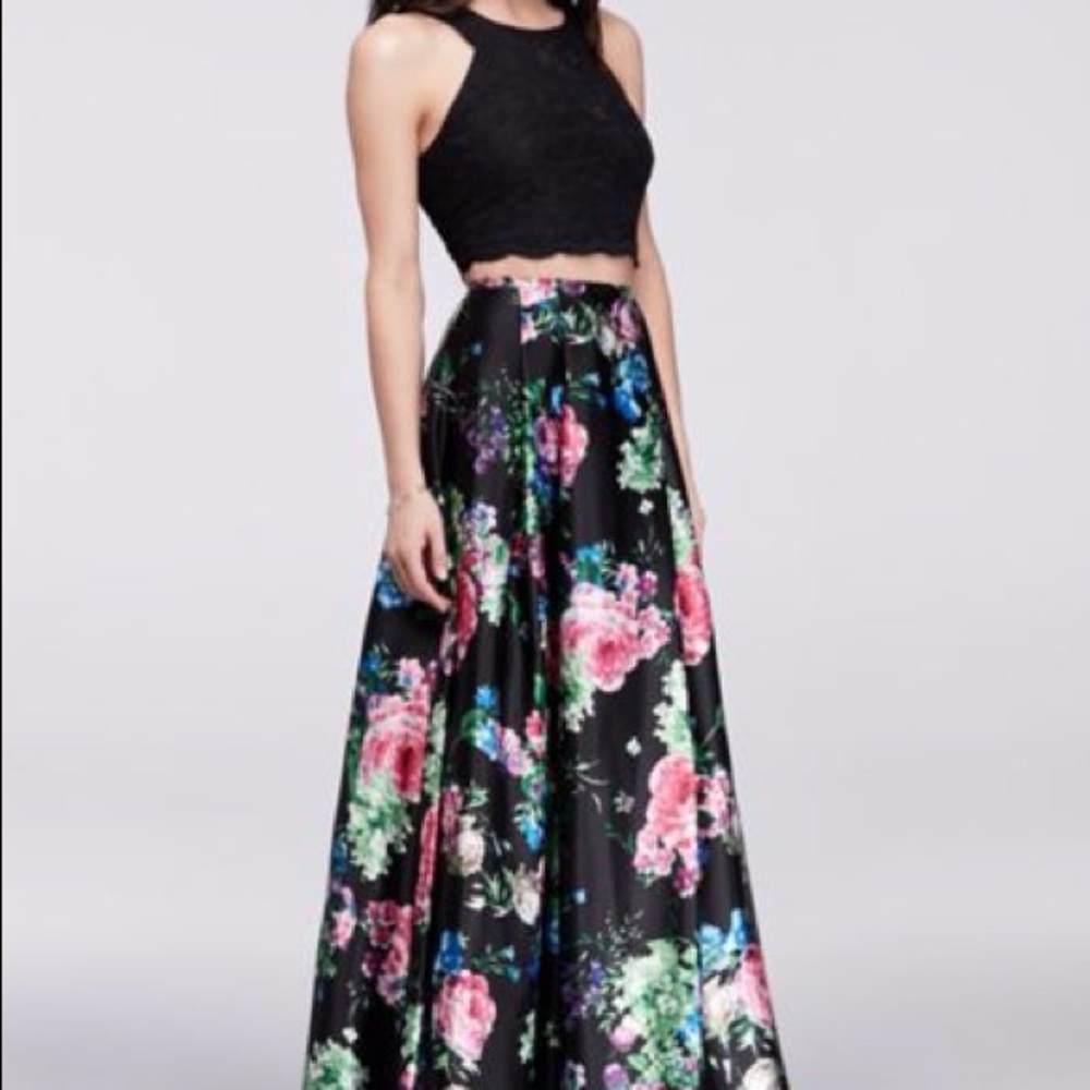 David' Bridal Prom Dress - Picture 1 of 4