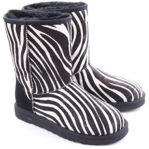 Classic short exotic zebra uggs