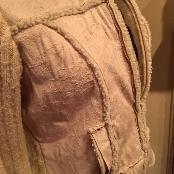 💥Make Me An Offer💥 Wet Seal Sweater Coat - Picture 4 of 5