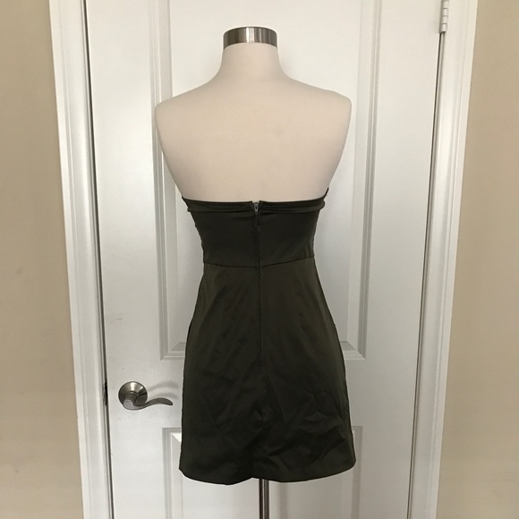 Olive color satin sweetheart mini dress (s) - Picture 2 of 4