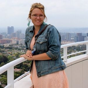 Meet your Posher, Olivia