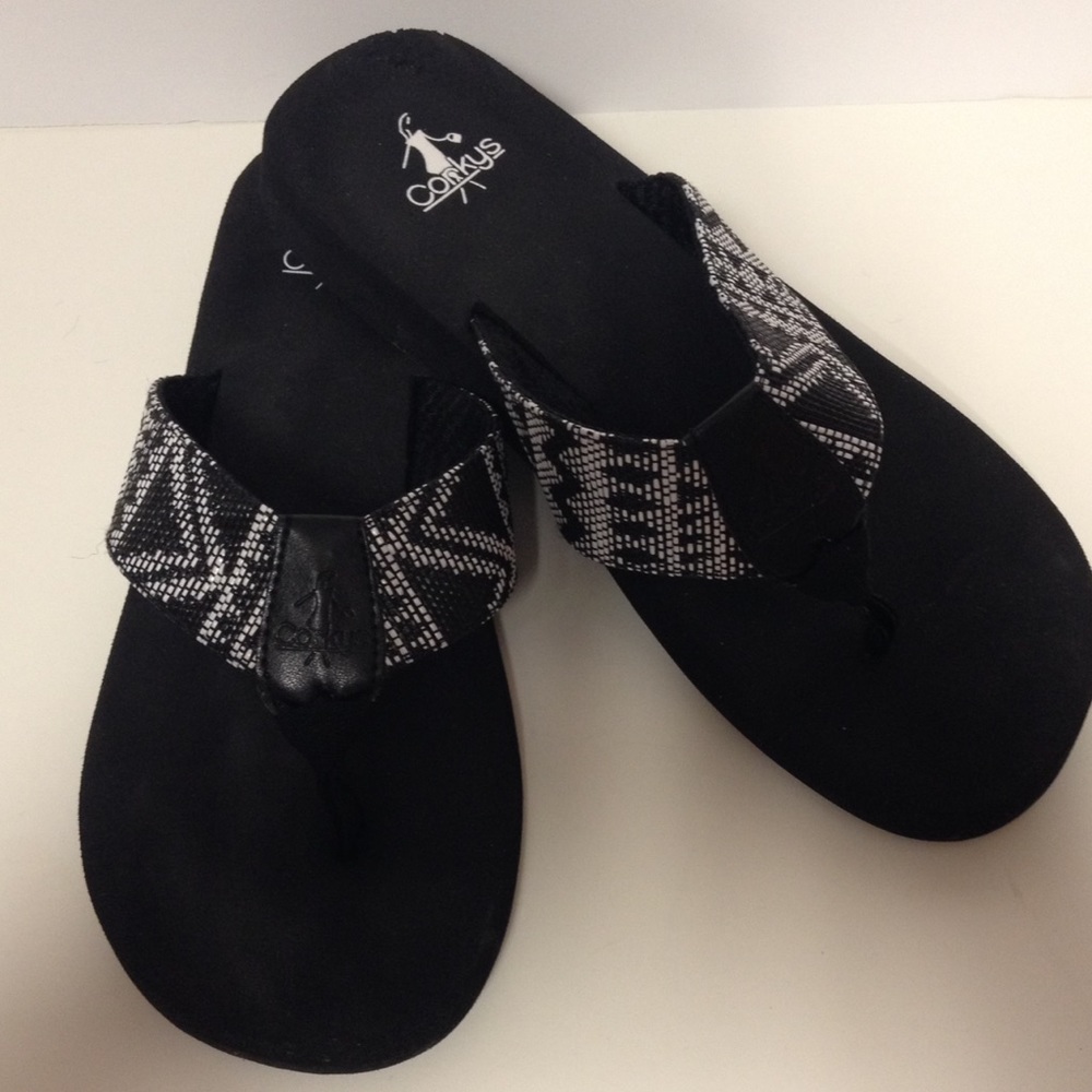 Corky's black and white flip flops size 9