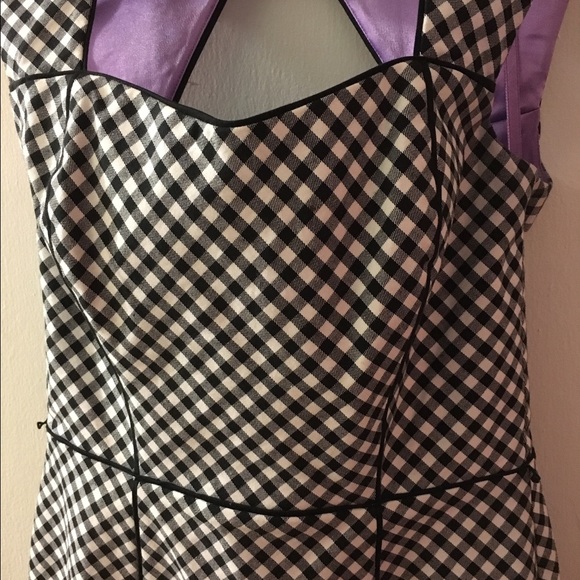 FLASH SALE!! WH/BM Modern Gingham Sheath - Picture 5 of 5